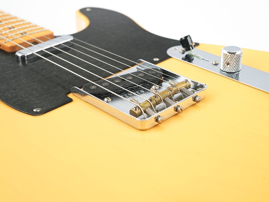 Fender Custom Shop 1950 Esquire Butterscotch 2018-11.jpg