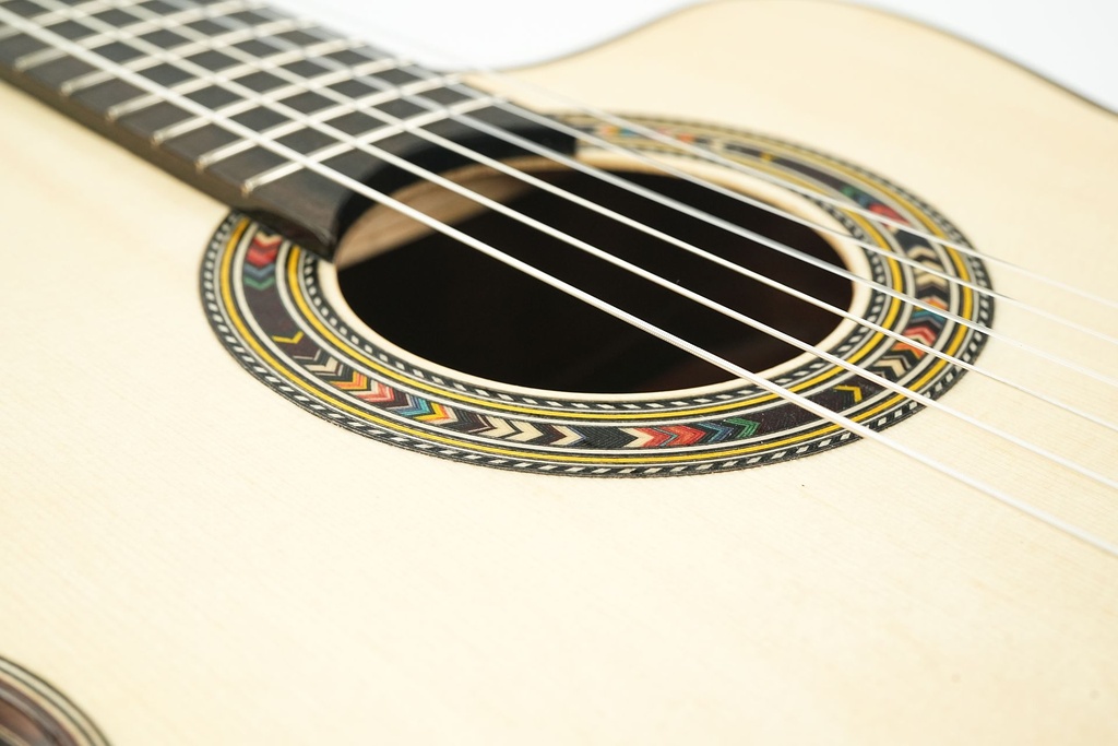 Mach Crossover Spruce Rosewood Bevel-13.jpg