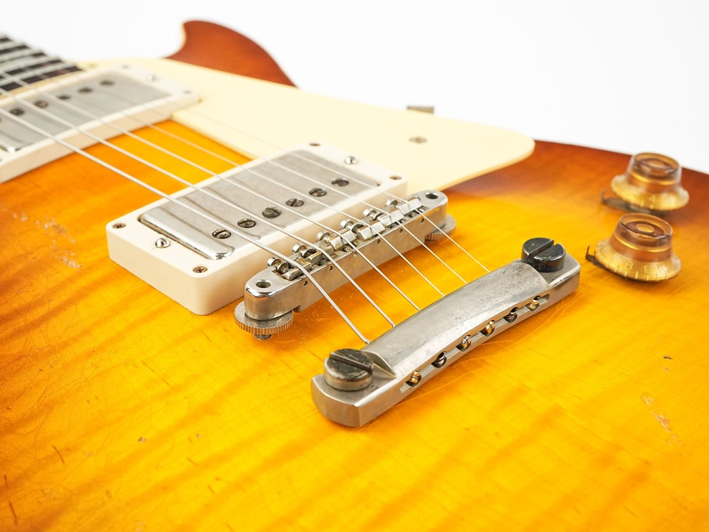 Gibson 1959 Les Paul Standard Reissue Heavy Aged Golden Poppy Burst 2024-10.jpg