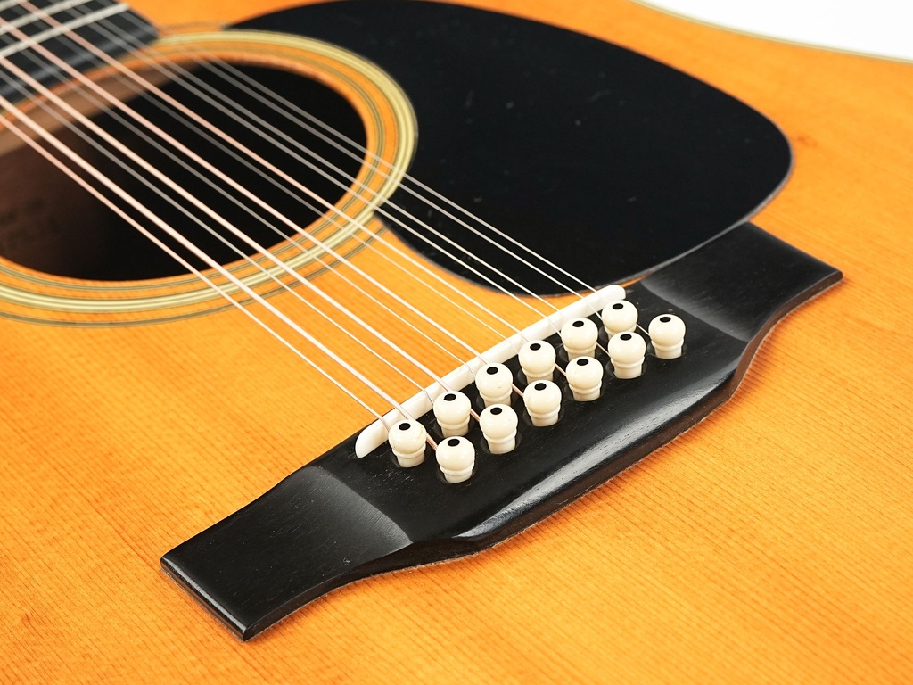 [317531] Martin D12-28 1972-10.jpg