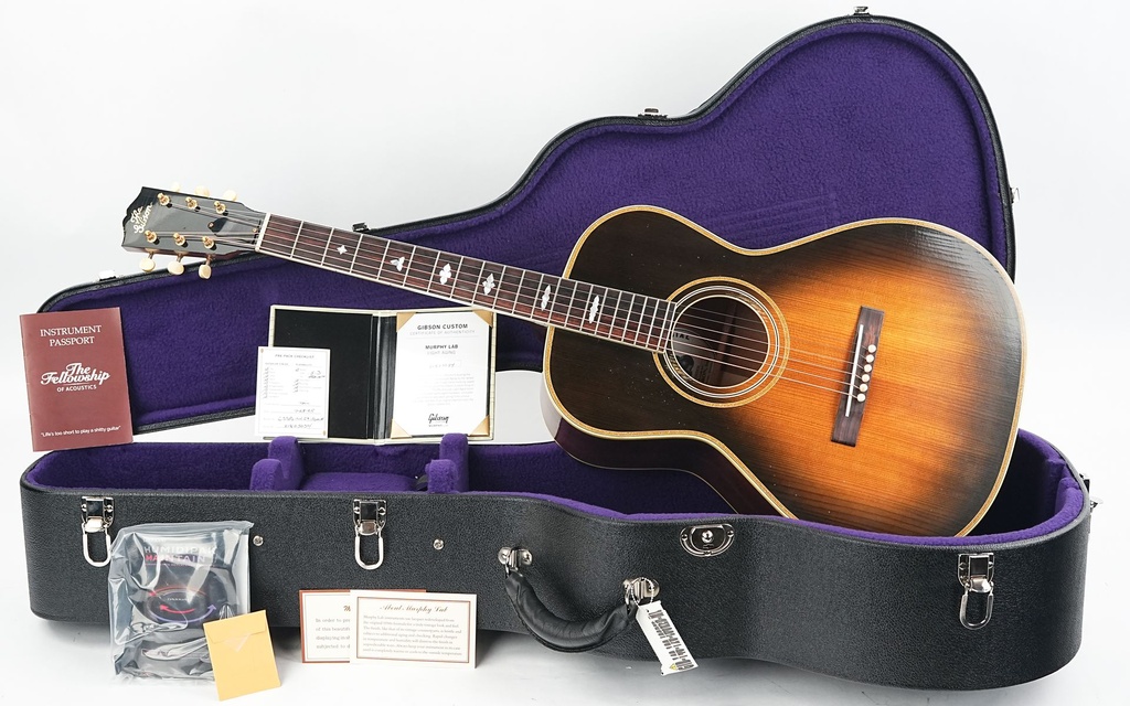 Gibson 1929 Nick Lucas Special Light Aged -1.jpg