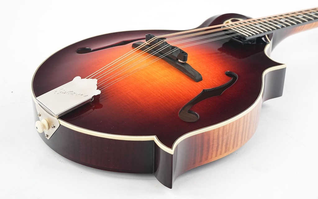 Gibson F5G Mandolin Dark Burst NH-14.jpg