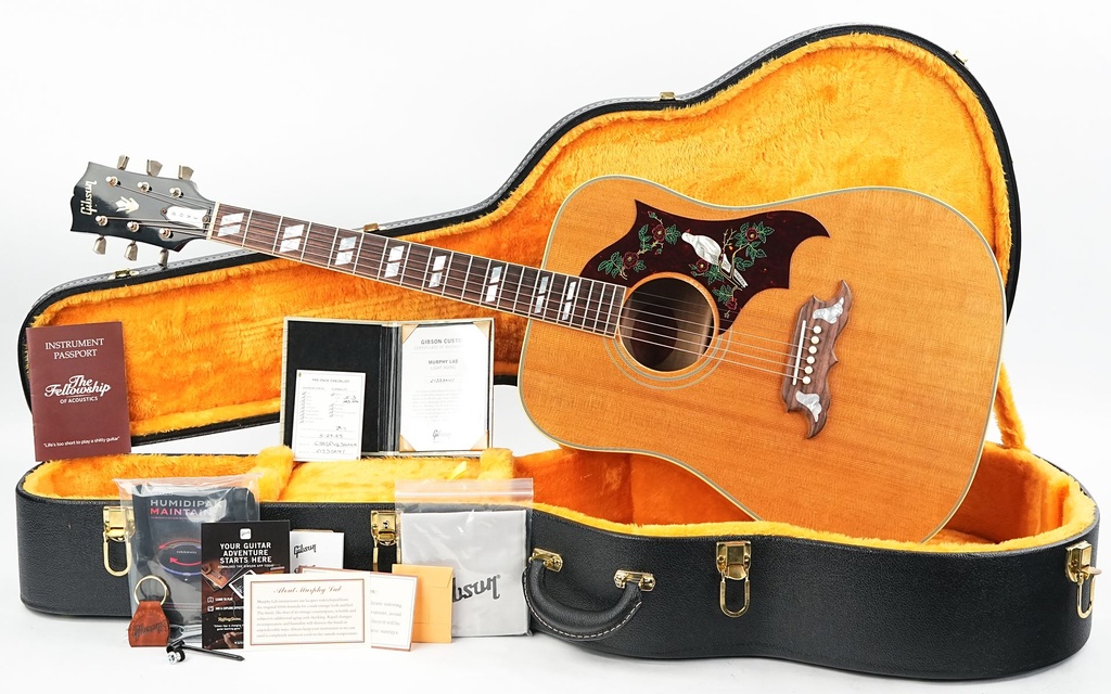 Gibson 1963 Dove Light Aged Natural-1.jpg