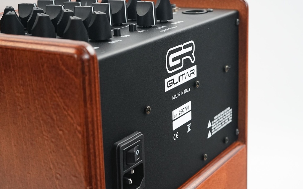 GR Acoustic Guitar Combo 6-7.jpg