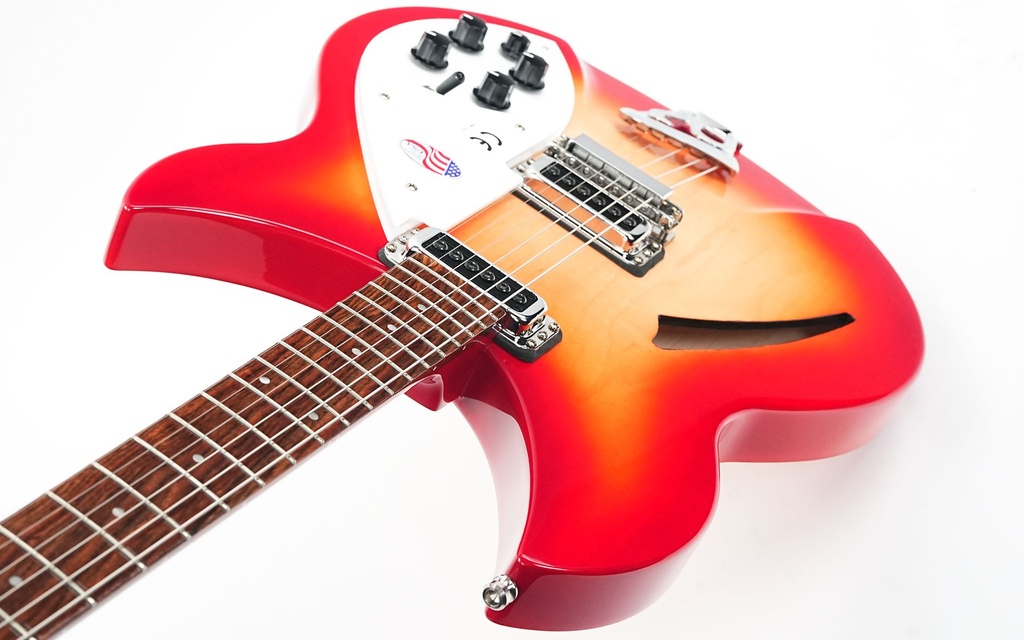 [GRI 330FG] Rickenbacker 330 Fireglo-8.jpg
