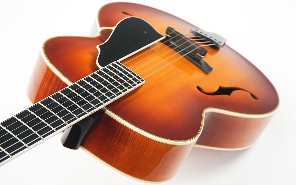 [980810] Andy Manson DE Acoustic Archtop Sunburst 1998-8.jpg