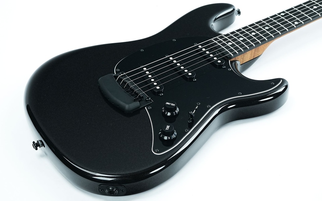 Music Man Cutlass HT Midnight Rider 2024-11.jpg