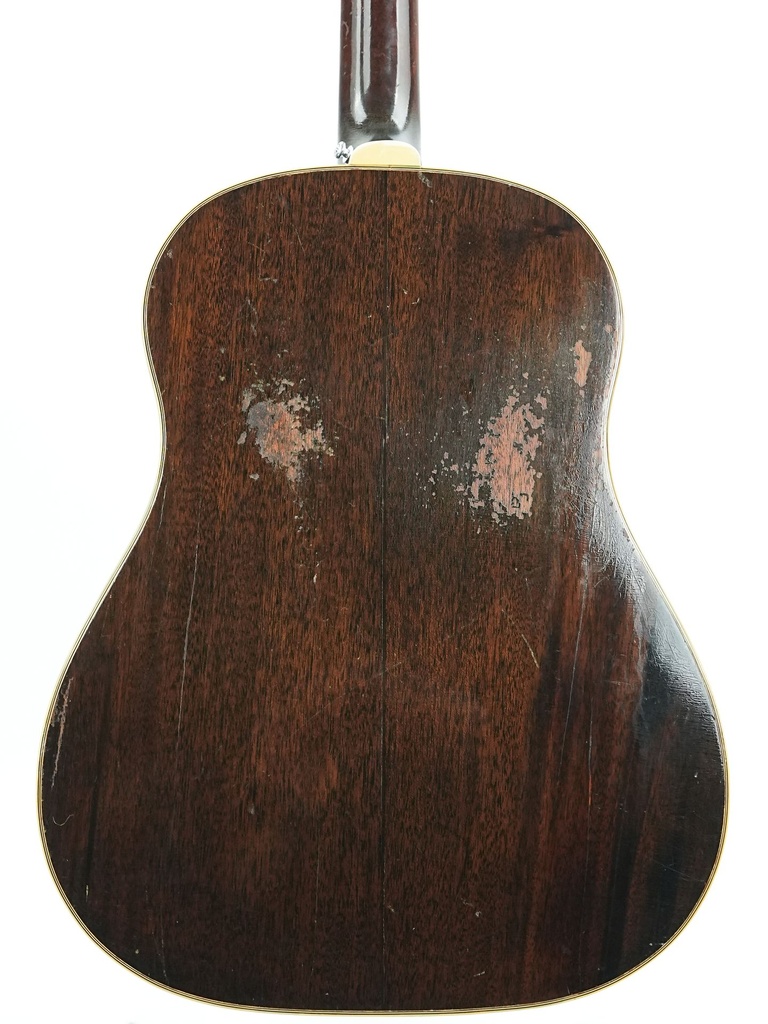 Gibson Southern Jumbo 1943-6.jpg