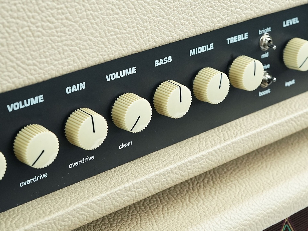 Marble Amps 75 Special Head + 1x12 Cabinet-6.jpg