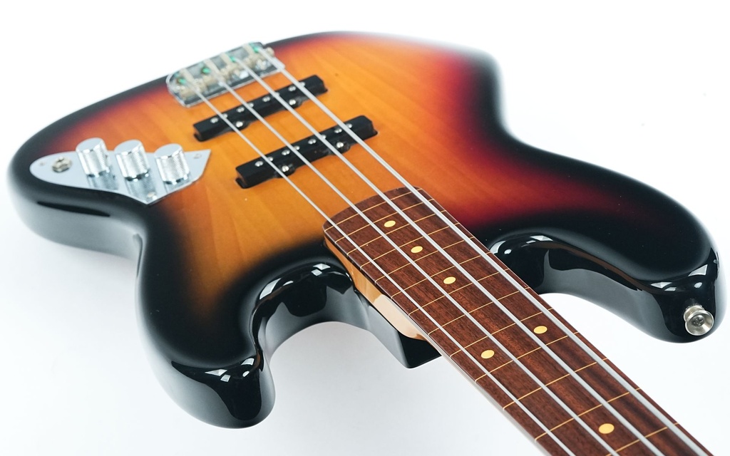 [AP2] Fender Jaco Pastorius 2006-8.jpg