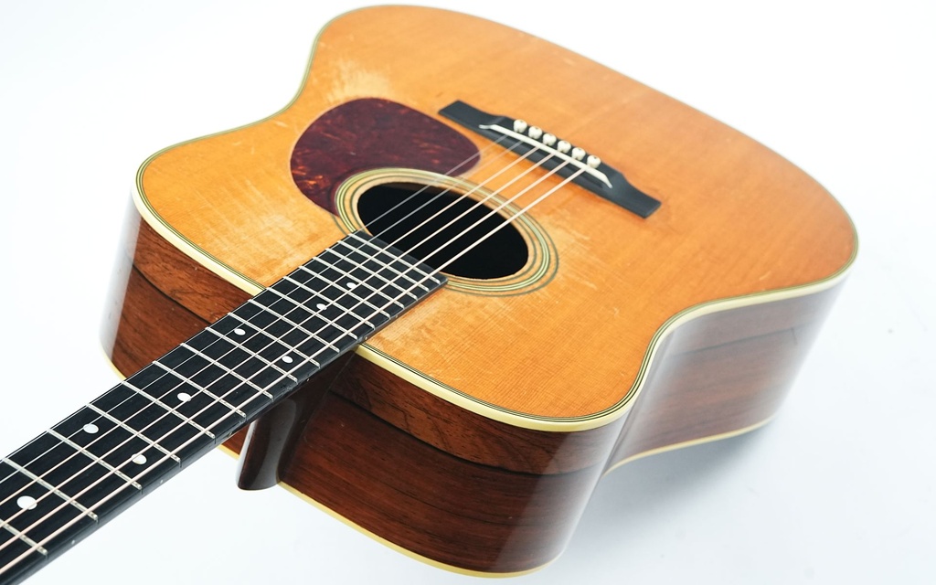 Martin D28 1949-9.jpg