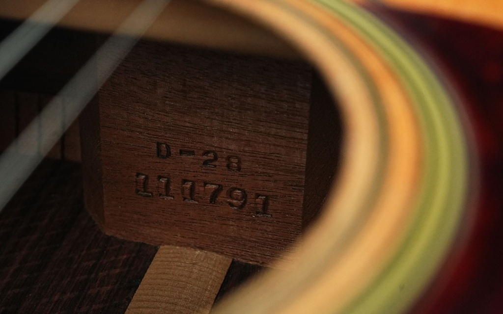 Martin D28 1949-13.jpg