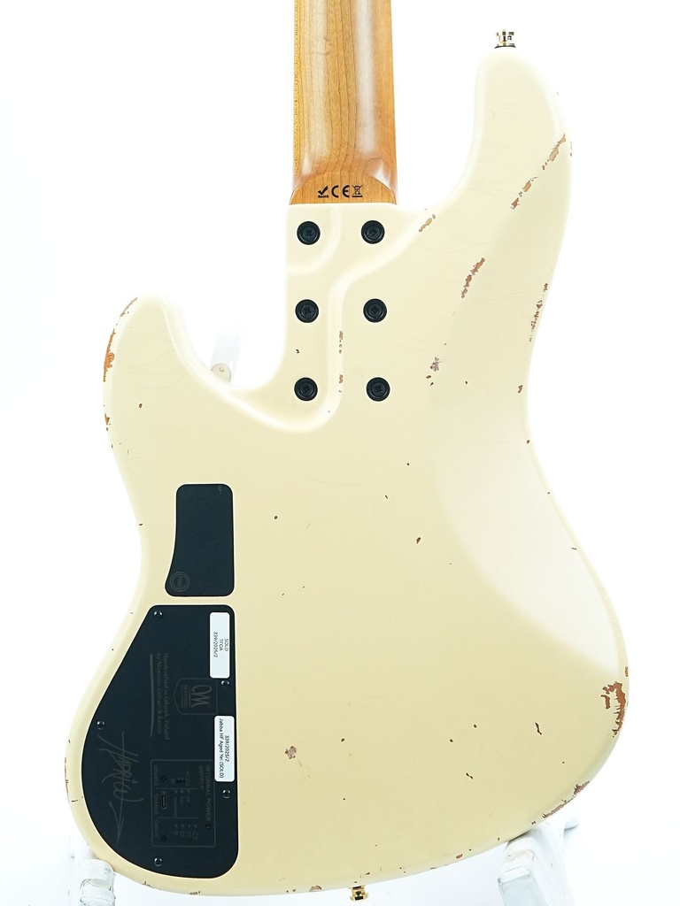 Mayones Jabba HF Aged Yellow 5-7.jpg