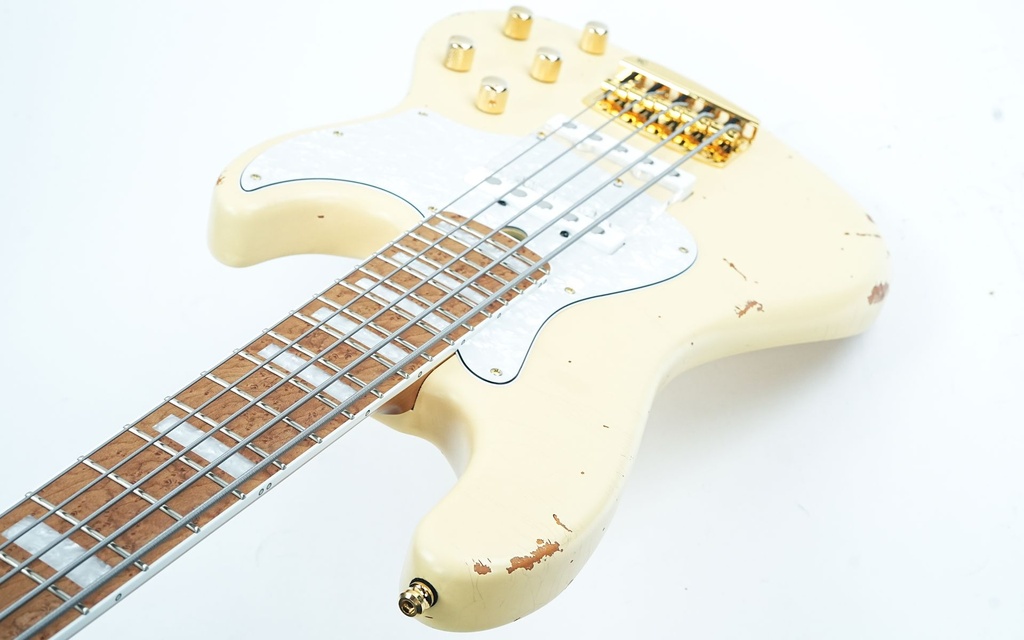 Mayones Jabba HF Aged Yellow 5-9.jpg