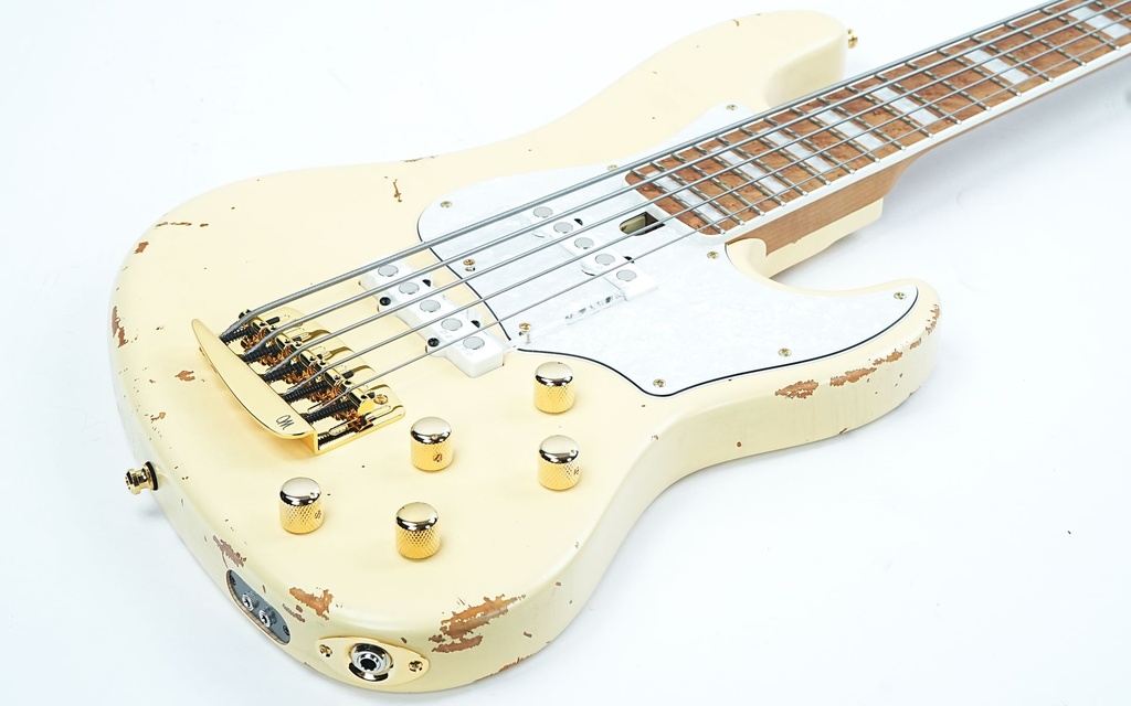 Mayones Jabba HF Aged Yellow 5-12.jpg