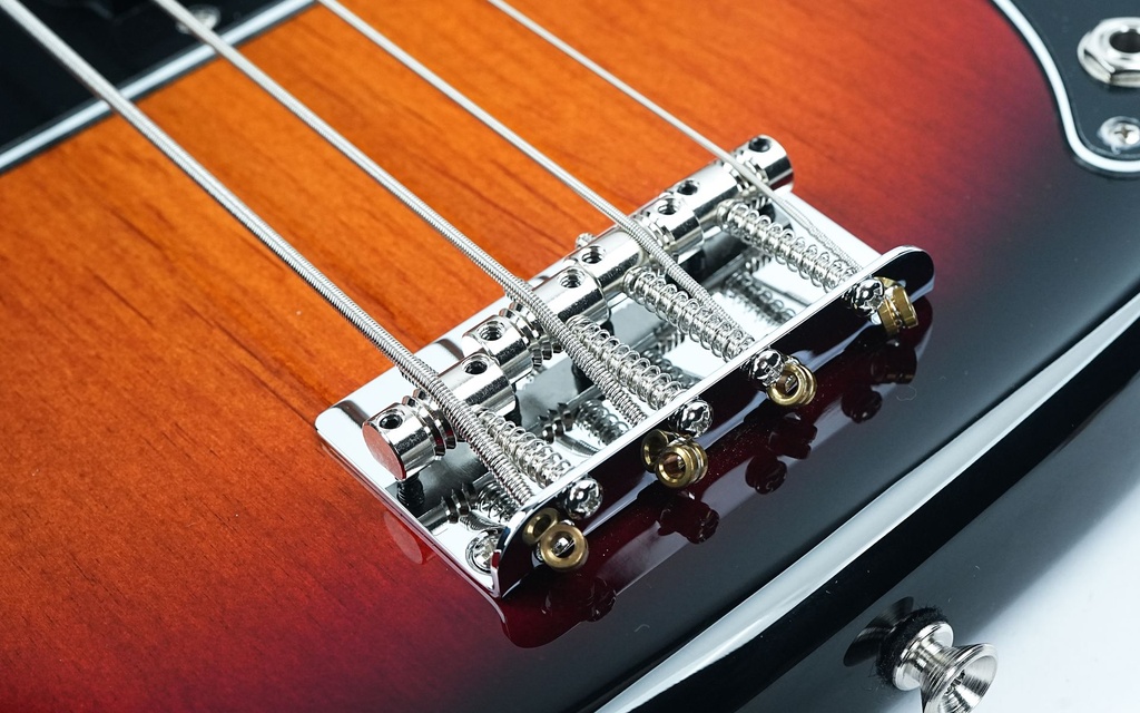 [0198630300] Fender American Professional Classic Precision Bass 3 Color Sunburst-10.jpg