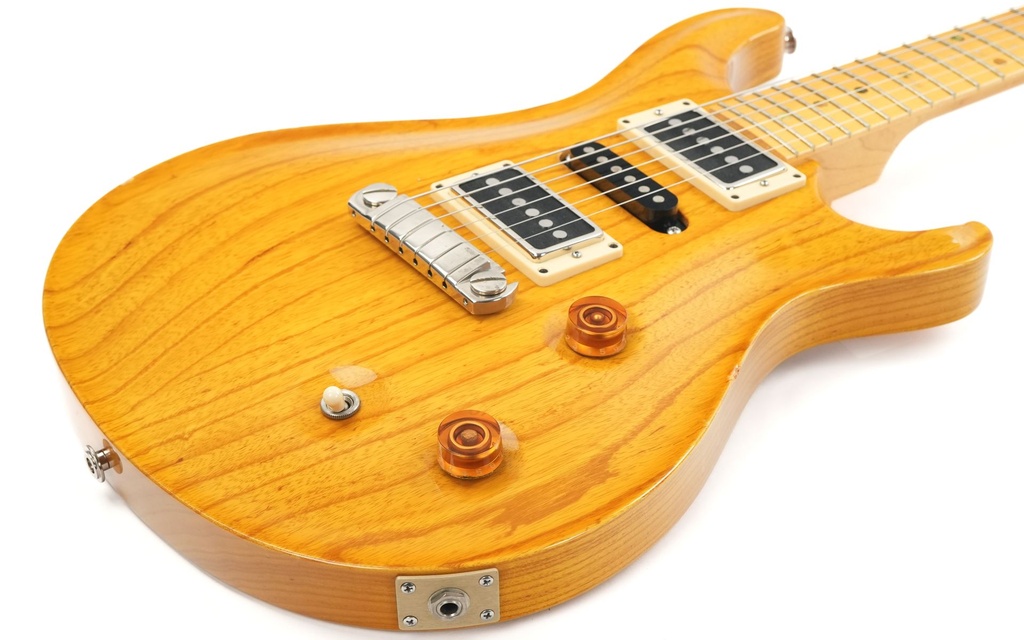 PRS Swamp Ash Special Natural 2002-11.jpg