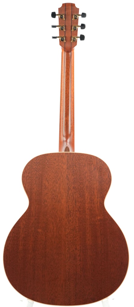 Lowden O22 Cedar Mahogany 2022-7.jpg