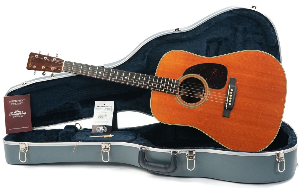 Martin D28 Rich Robinson 2022-1.jpg