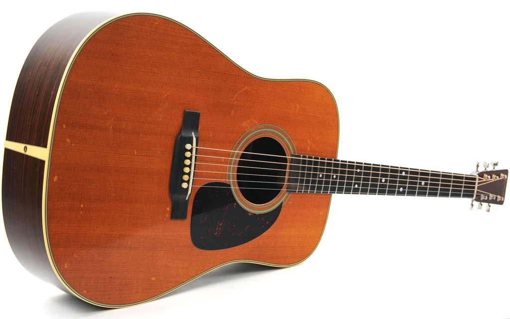 Martin D28 Rich Robinson 2022-11.jpg