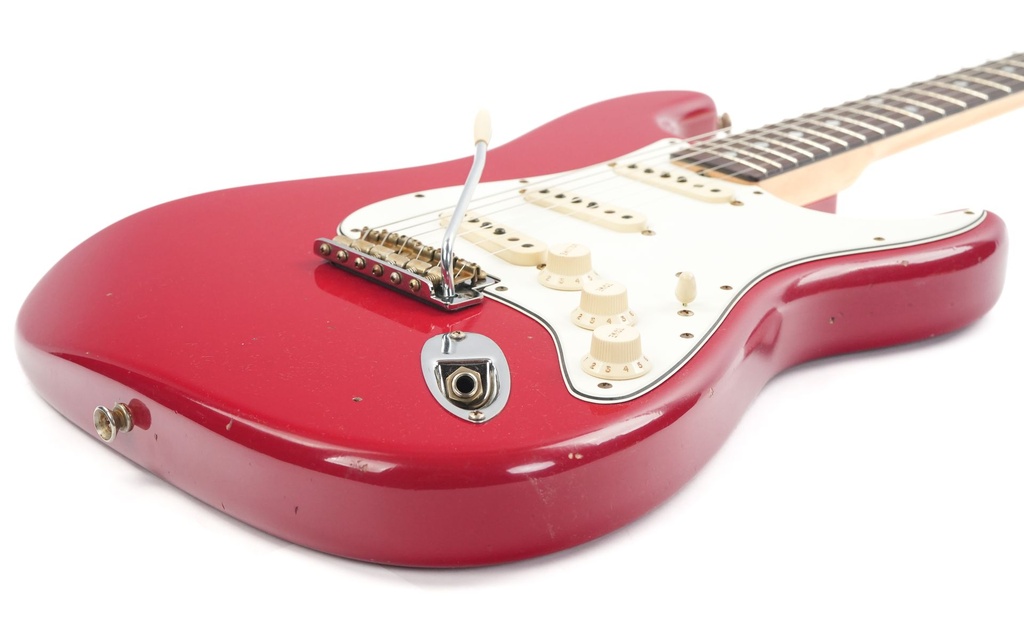 US24-108 65 STRAT JRN RW DKK-12.jpg