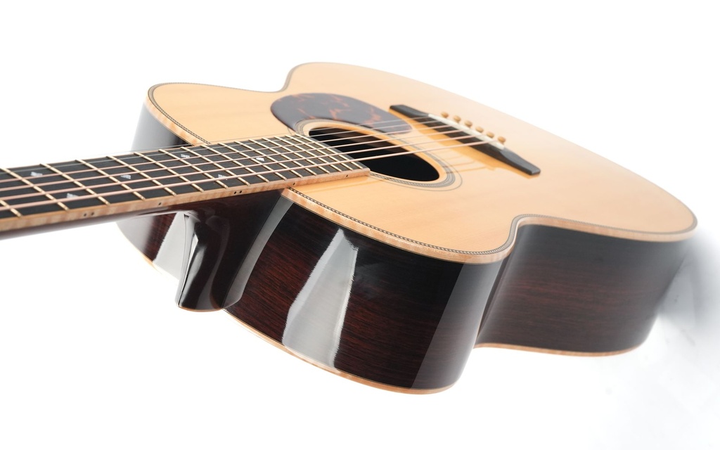 Goodall Traditional OM Adirondack Spruce Indian Rosewood 2017-9.jpg