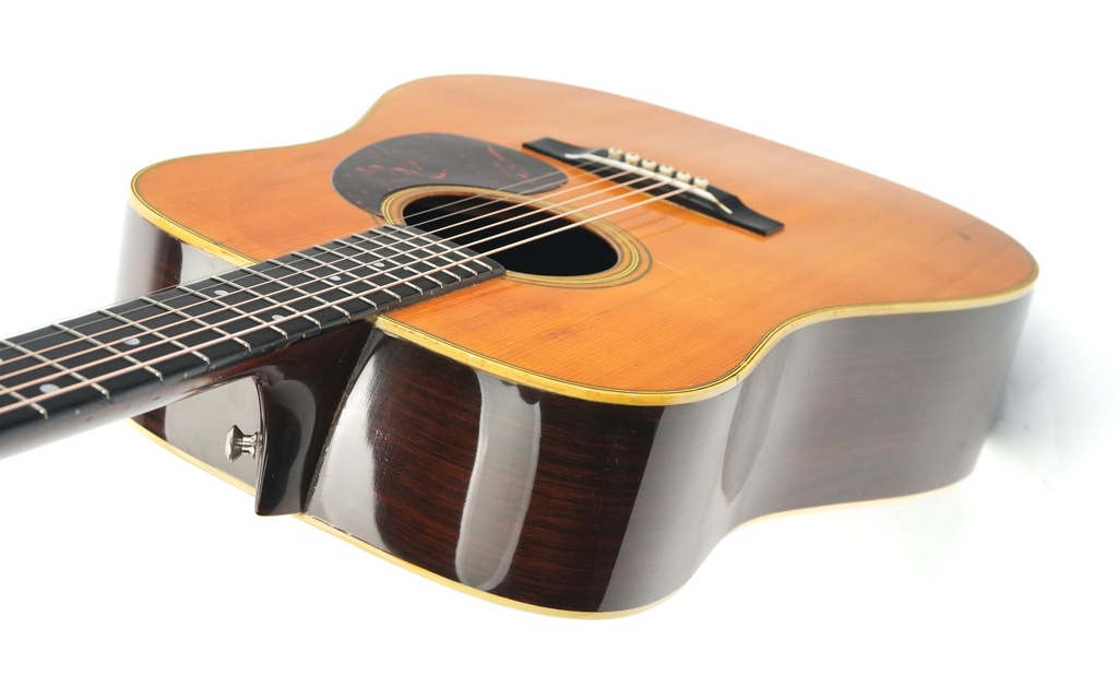 Martin D28 1947-8.jpg