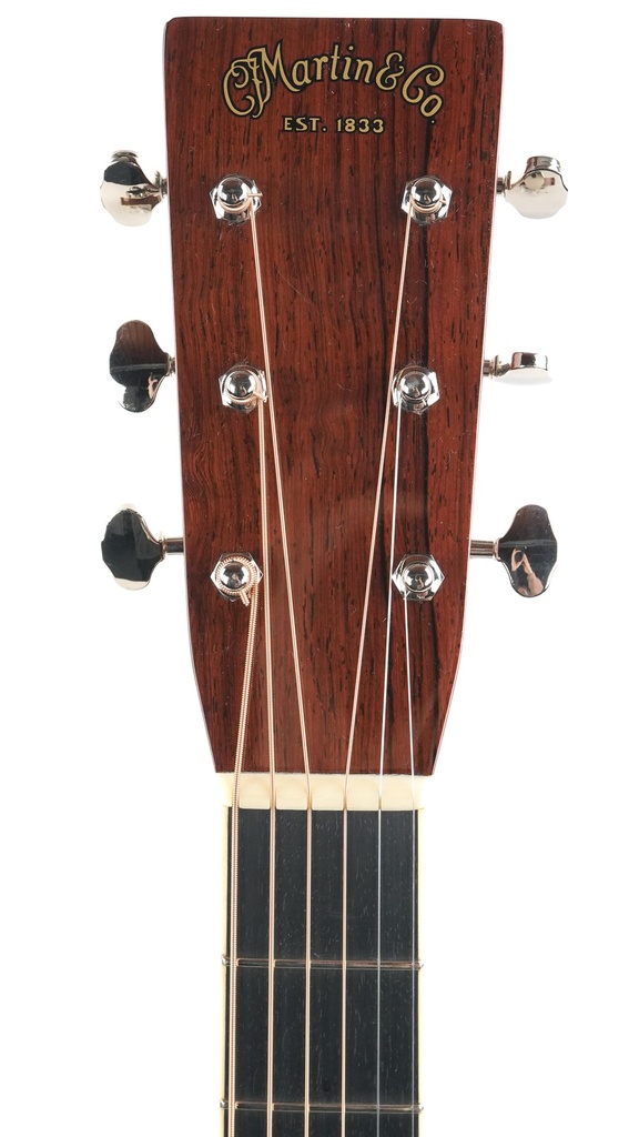 Martin 00042 1939 Authentic VTS 2015-4.jpg