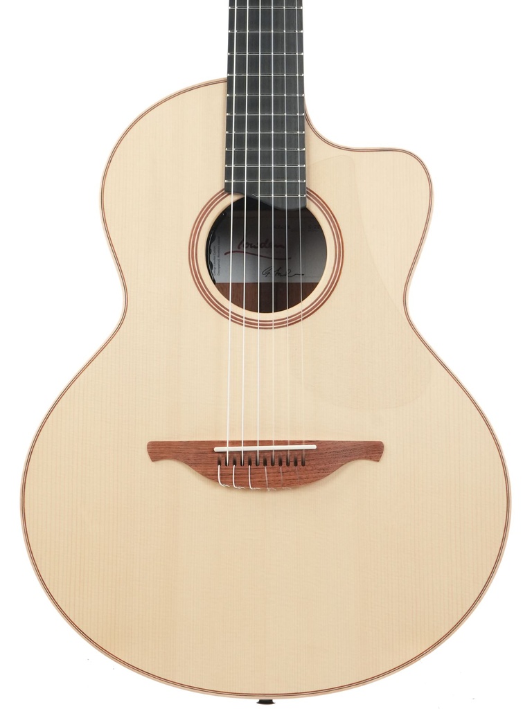 Lowden S22J Jazz Nylon Mahogany Alpine Spruce-4.jpg