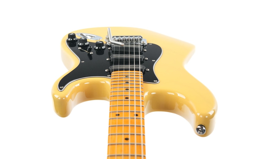 G&L Legacy Special Butterscotch 2009?-12.jpg