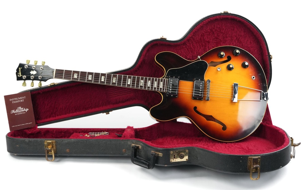 Gibson ES335 1968 Sunburst-1.jpg