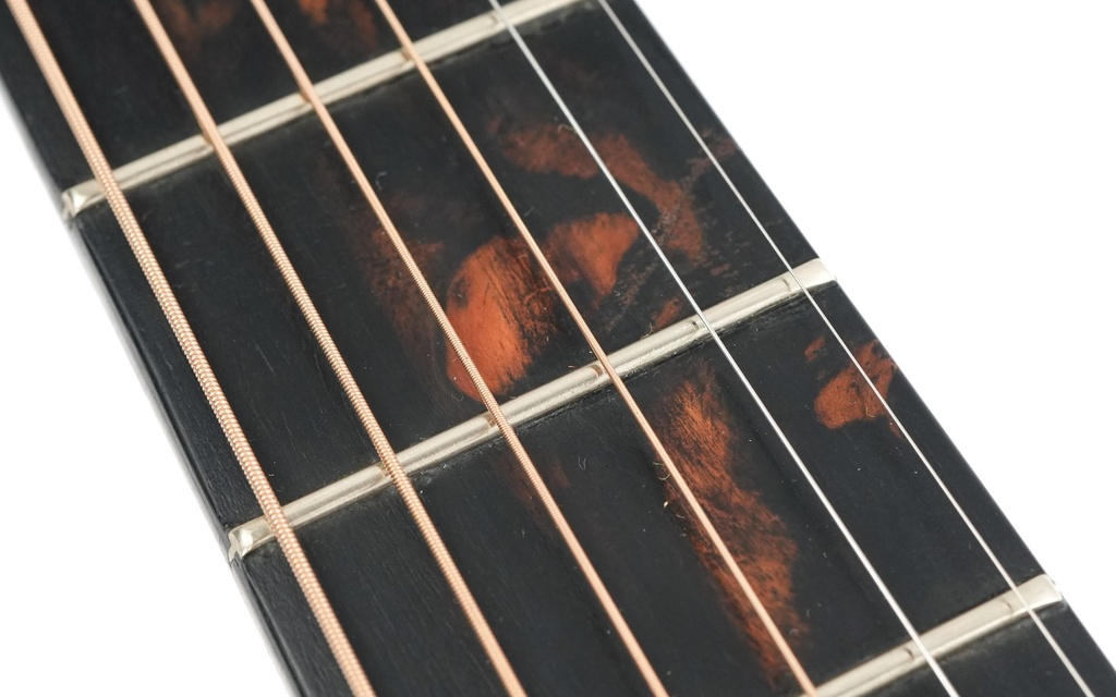 Martin 2-21 Parlor w- original Coffin case 1884-11.jpg