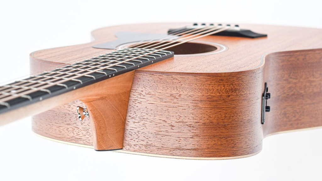 Taylor GS Mini-E Mahogany-8.jpg