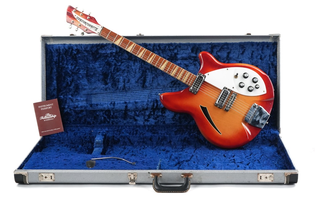 Rickenbacker 365 Fireglow 1966-1.jpg