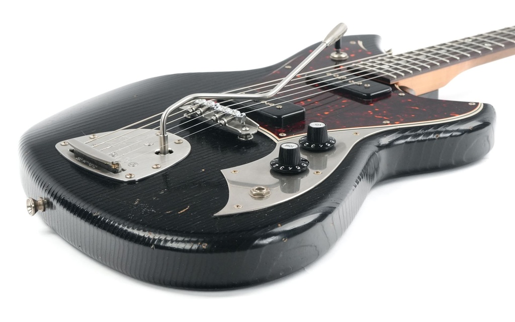 Novo Serus J Bull Black-12.jpg