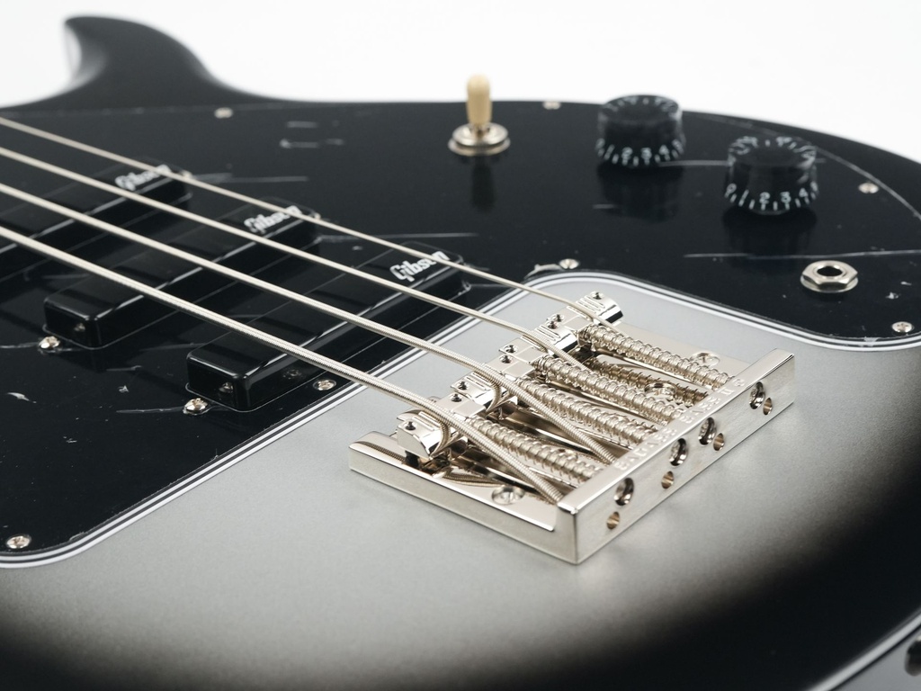 Epiphone Mike Dirnt Grabber G-3 Bass-10.jpg