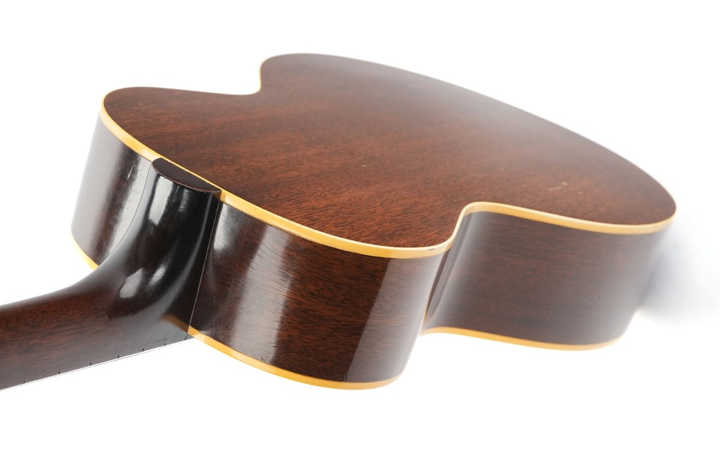 Gibson LG2 3-4 1955-9.jpg