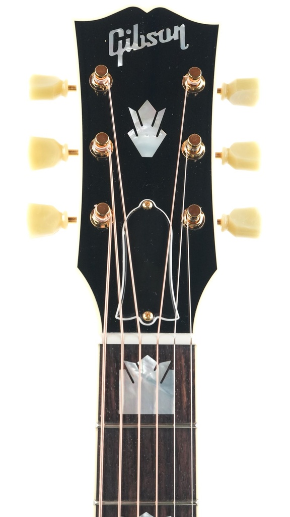 Gibson J200 Parlor Antique Natural-4.jpg