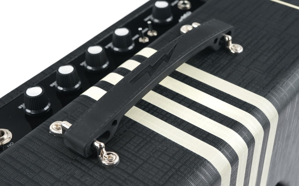 Supro Delta King 10 Black Cream-3.jpg