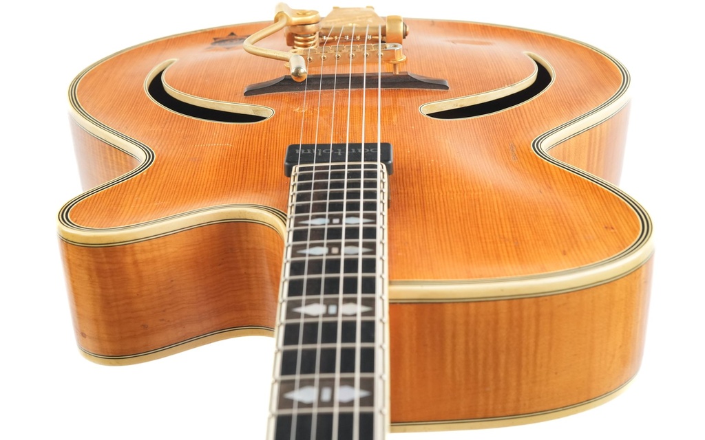 Hoyer Special Archtop Natural 1950s ?-13.jpg