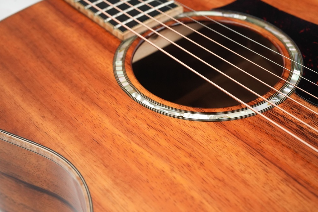 Eastman AC622ce KOA LTD 2022-11.jpg