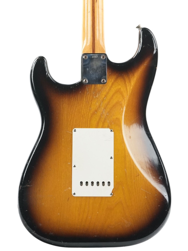 Fender Stratocaster Sunburst 1954-7.jpg
