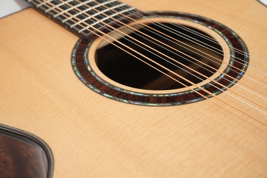 BSG GJ11F Quilted Mahogany Sitka Spruce 12 string-11.jpg