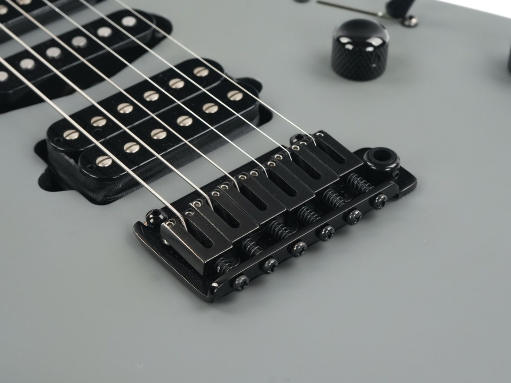 Suhr Modern Terra Mountain Grey LTD 2022-11.jpg