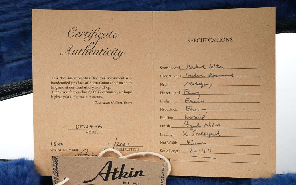 Atkin OM37 Aged Sitka Mahogany 2021-2.jpg