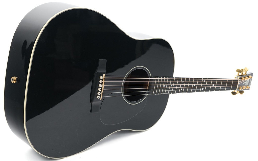 Martin Jimmy Buffett Custom Signature Black 2019-12.jpg