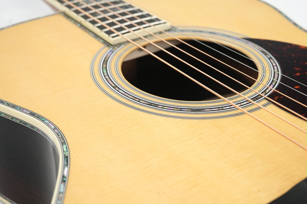 Martin OM45 Standard Refresh Natural-11.jpg