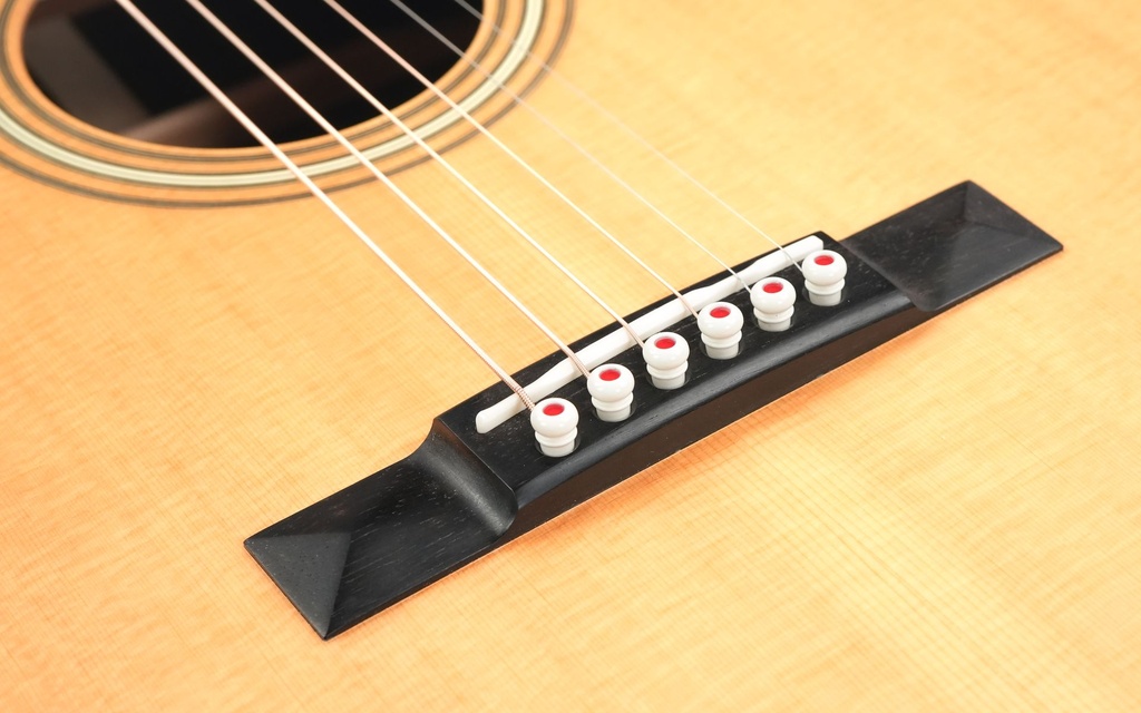 Martin 0012-28 Modern Deluxe 2022-10.jpg