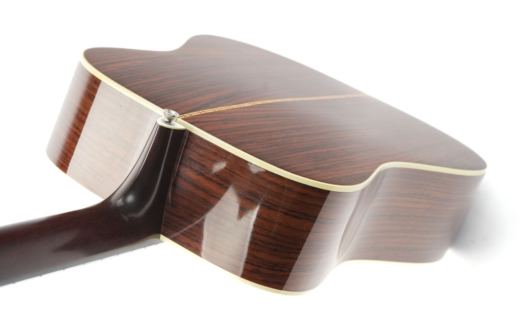 Martin D28 Rosewood Spruce 1984-10.jpg