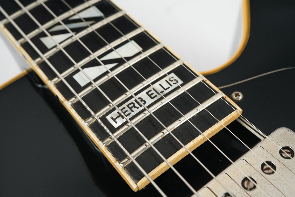 Aria Pro II EP175 Herb Ellis 1982-11.jpg